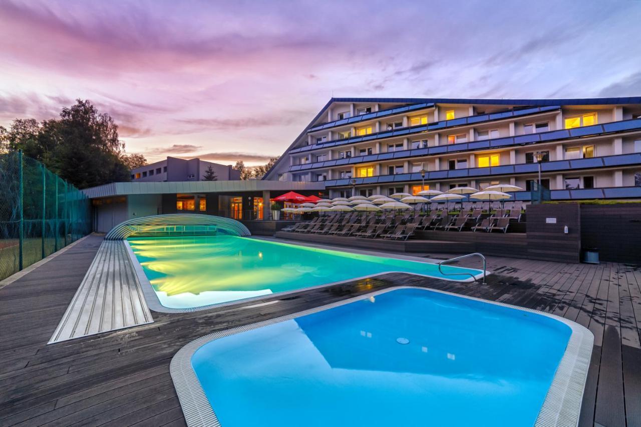 Hotel Jezerka Seč エクステリア 写真